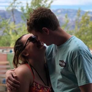 Meet your Posher, Shawna